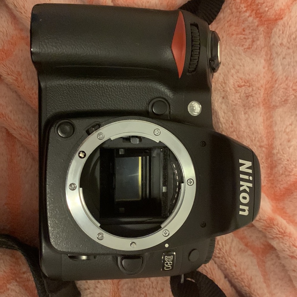 Camera - Picture 2 of 4